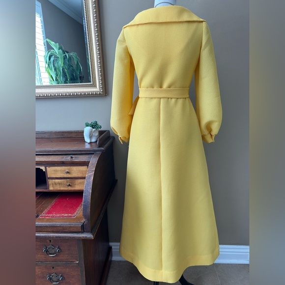 Vintage 1960s I. Magnin Studio Six Yellow Pique Maxi Dress Button Front Bow S M - Picture 6 of 12